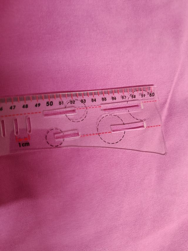 Regla cartabón de costura