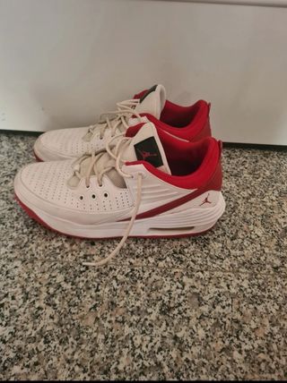 Nike Jordan Max Aura 5 Scarpe Uomo Tg 42