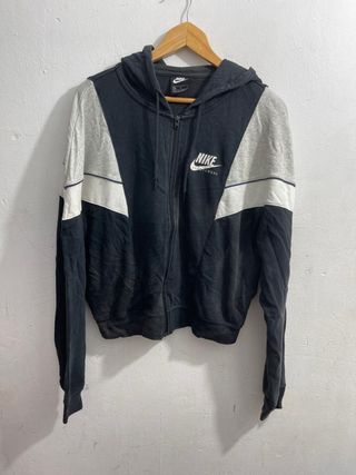 ¡¡OFERTA!! Talla M Chaqueta Nike Negra 