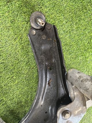 BRAZO SUSPENSION DELANTERO IZQUIERDO RENAULT MEGANE IV BERLINA 5P