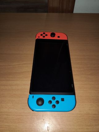 Nintendo Switch Azul y Rojo