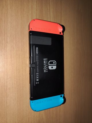 Nintendo Switch Azul y Rojo