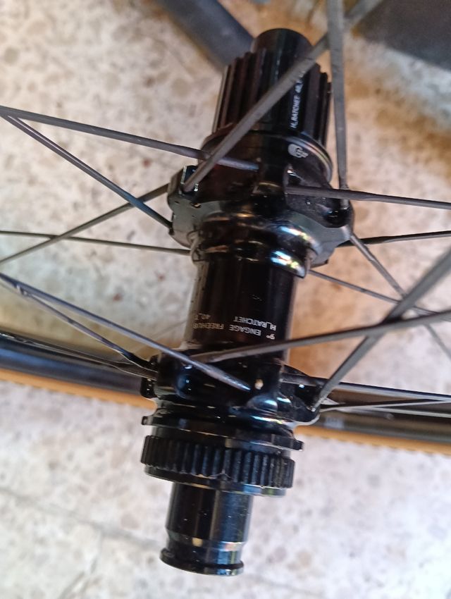 Ruedas Hunt Gravel Race Microspline