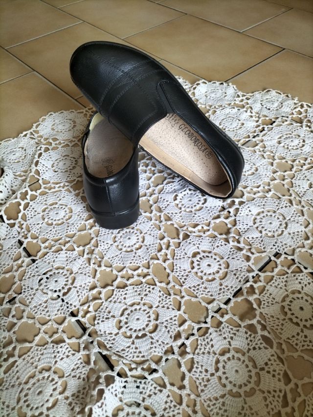Zapatos negros cómodos talla 39