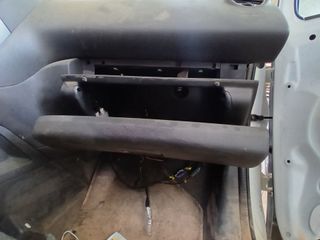 GUANTERA PEUGEOT 3008