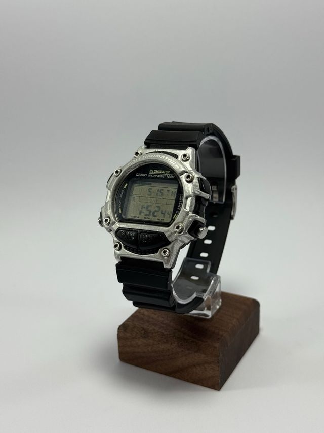 Reloj Casio Illuminator W-782 Plata y Negro