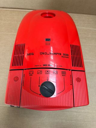 Aspirador AEG ÖKO-Vampyr 5050 1400W + Bolsas