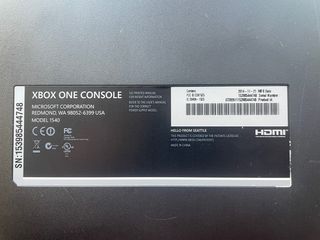 Xbox One 512GB Negra con mandos y 9 juegos