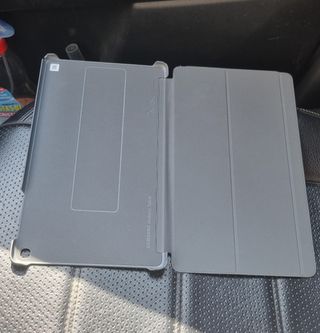 Tablet Samsung Tab A 10.1  + 2 fundas + tg 128gb.
