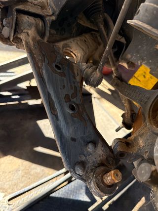 BRAZO SUSPENSION DELANTERO IZQUIERDO OPEL CORSA E