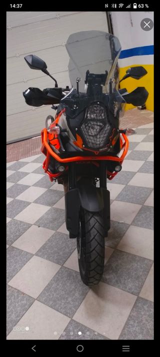 KTM 1050 Adventure