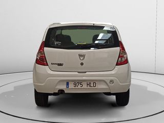 Dacia Sandero Podium
