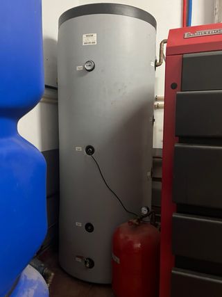 Calefacción Biomasa + depósito de 500 litros