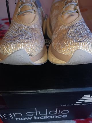 New Balance x Stone Island Beige/Brown