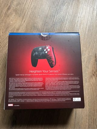 Mando PS5 DualSense Spider-Man Edición Limitada