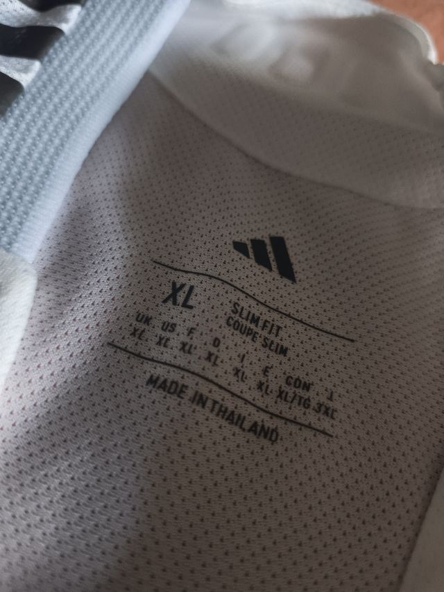 Camiseta del Madrid  Talla XL