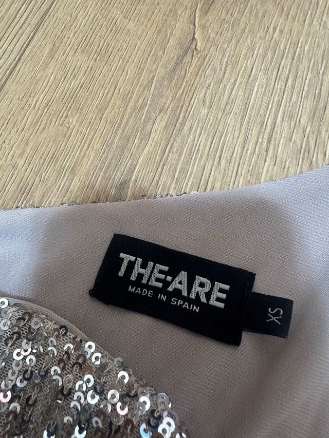 Vestido de fiesta lentejuelas plateadas