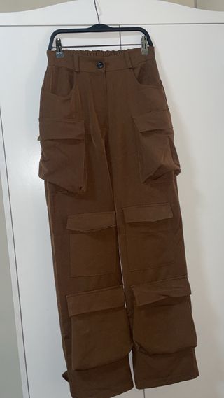 Pantaloni cargo marroni