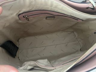 Bolso Guess Rosa