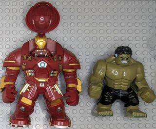 Armadura HulkBuster, Iron Man y Avengers de Marvel