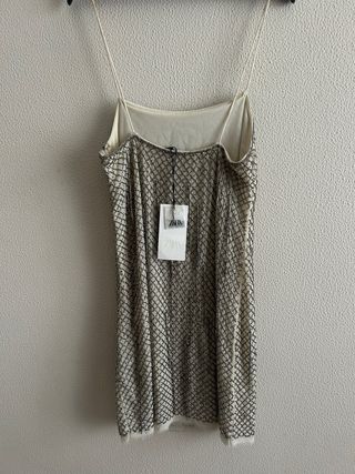 Vestido de fiesta con pedrería