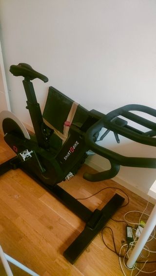 Zbike Smart Bike. Regalo Suelo de gimnasio puzzle.