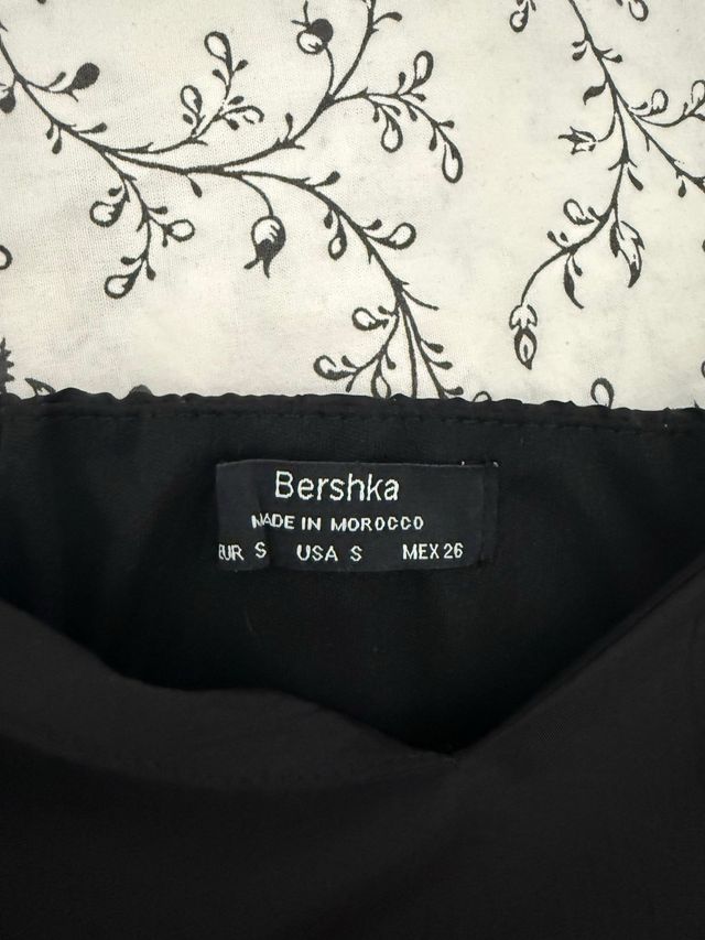 Corset negro Bershka