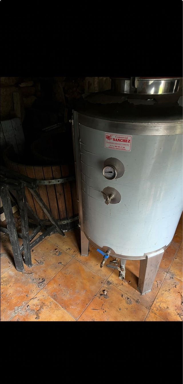 Cubeta Bidón Vino  + Depósito De Vino + Triturador