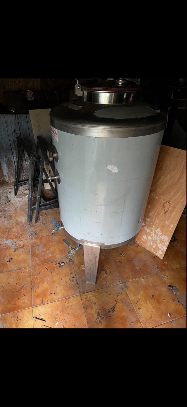 Cubeta Bidón Vino  + Depósito De Vino + Triturador