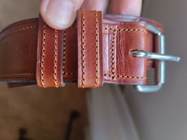 Cinturón de cuero artesanal para hombre