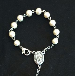 Pulsera Rosario Perlas naturales. Virgen de Fátima