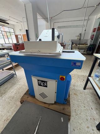 Troqueladora Atom (FIPI)
