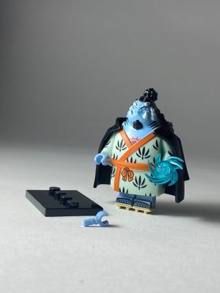 Jinbe - Figurine Type Lego One Piece 3