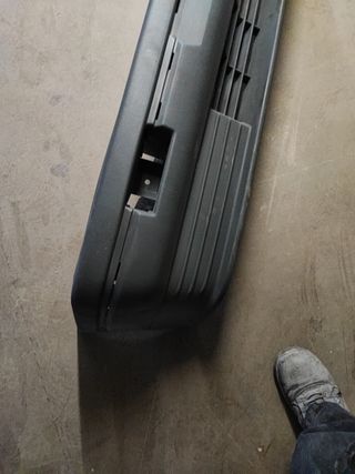 Paragolpes R11 - Ref 7701465943