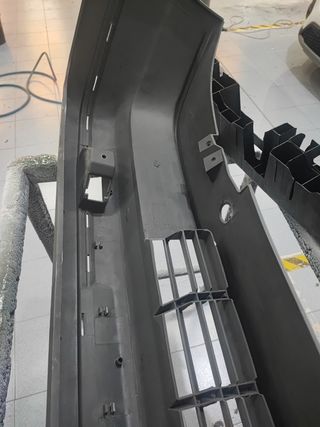 Paragolpes R11 - Ref 7701465943