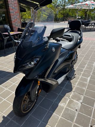 Yamaha Tmax 560 2022