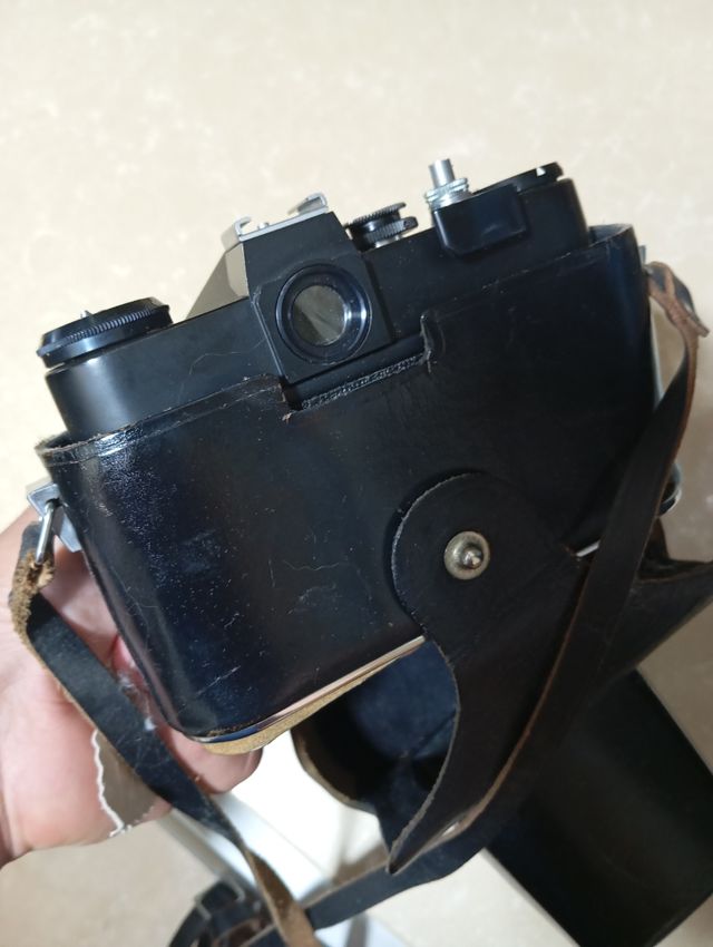 Cámara Zenit EM Olimpiadas Vintage Negra