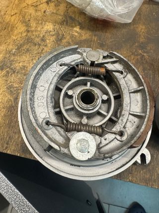 Buje Grimeca Rueda Delantera