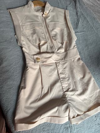 Mono beige elegante talla M