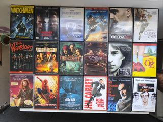 18 Películas DVD Variadas
Menos de 2€, por peli.