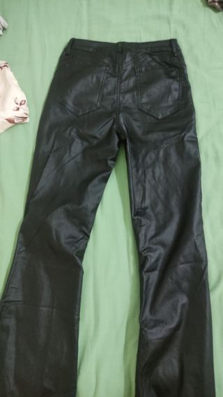 Pantalones acampanados SHEIN negros
