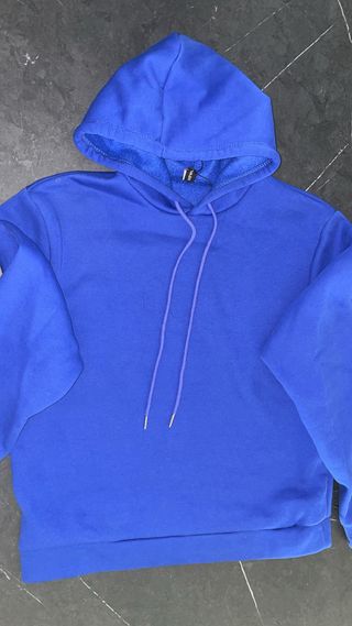 Felpa blu con cappuccio