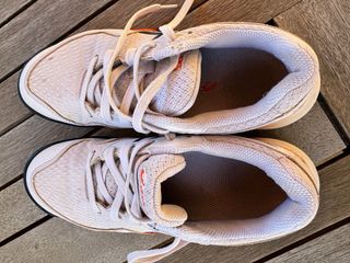 Scarpe da tennis ASICS ragazza/donna bianche