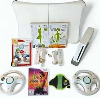 Videoconsola Wii + juegos y Balance Board + Wii Fi