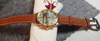 Reloj de pulsera personalizado marrón y dorado