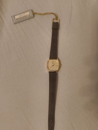 Reloj Citizen Oro y Marrón, precio negociable