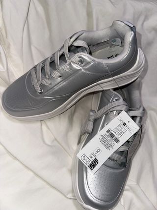 Zapatos plateados talla 38