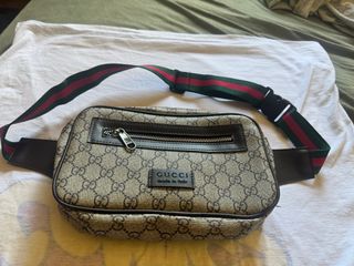 Riñonera Gucci GG Supreme Beige