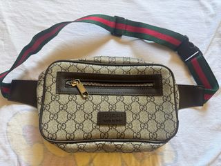 Riñonera Gucci GG Supreme Beige