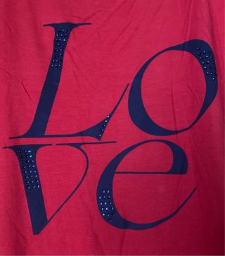 Camiseta roja algodónTalla: XL. LOVE. Curvy.Nueva.